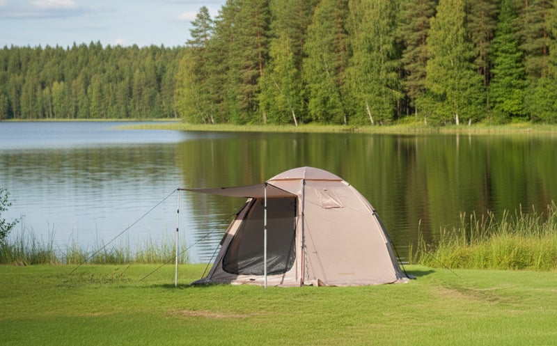 Ovesta saa my&ouml;s tarvittaessa katoksen. Kuvan sauvat ei sis&auml;lly hintaan.
