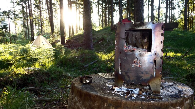 Risukeitin Bushbox XL Combination Setti