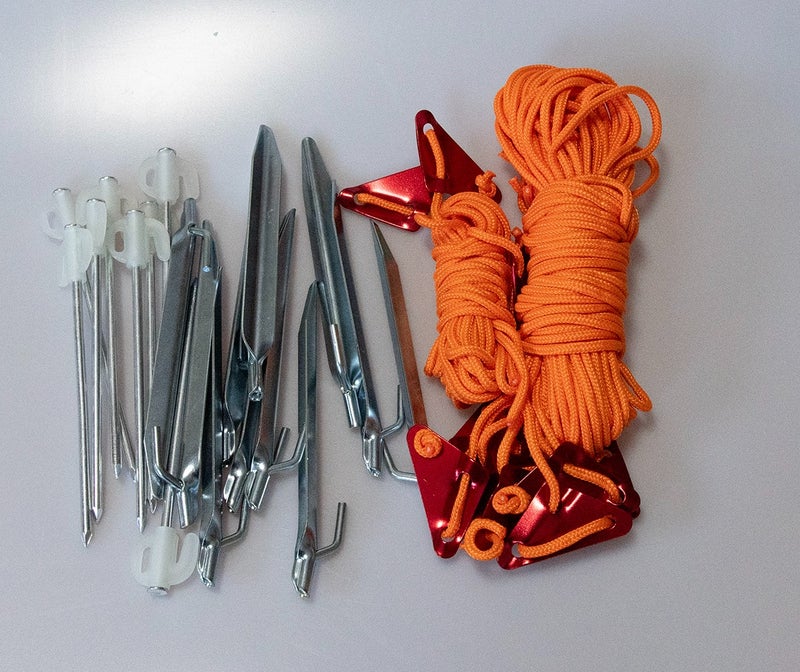 Saunateltan mukana tulevia tarvikkeita